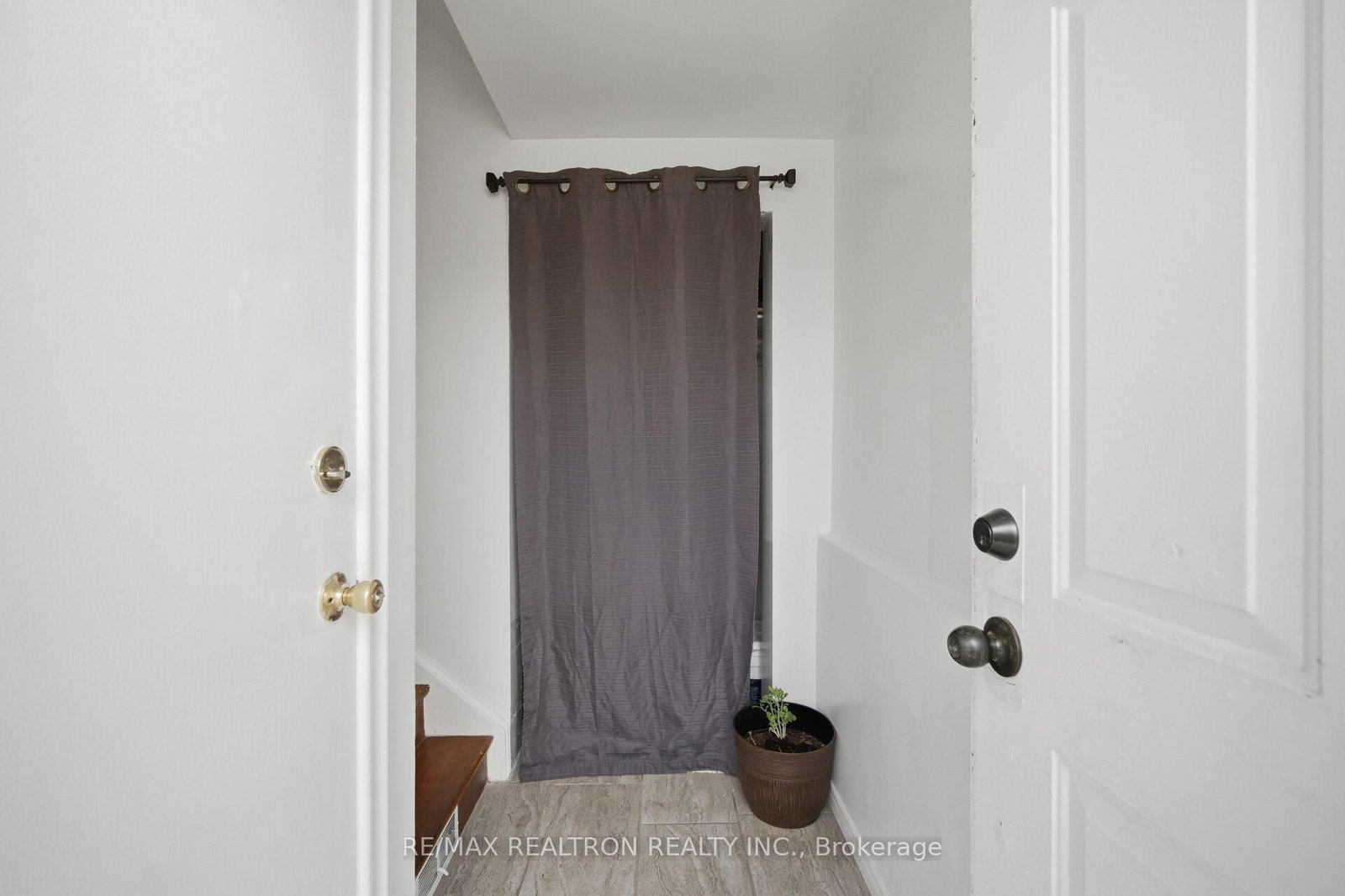 87 Overture Road - Photo 17