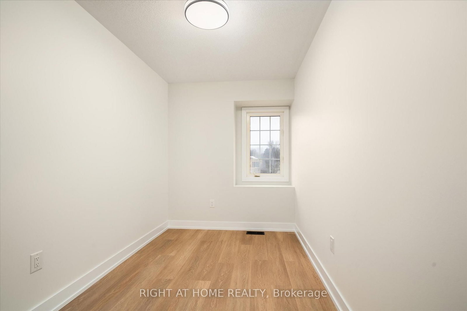 735 Sheppard Avenue W, Unit 36 - Photo 13