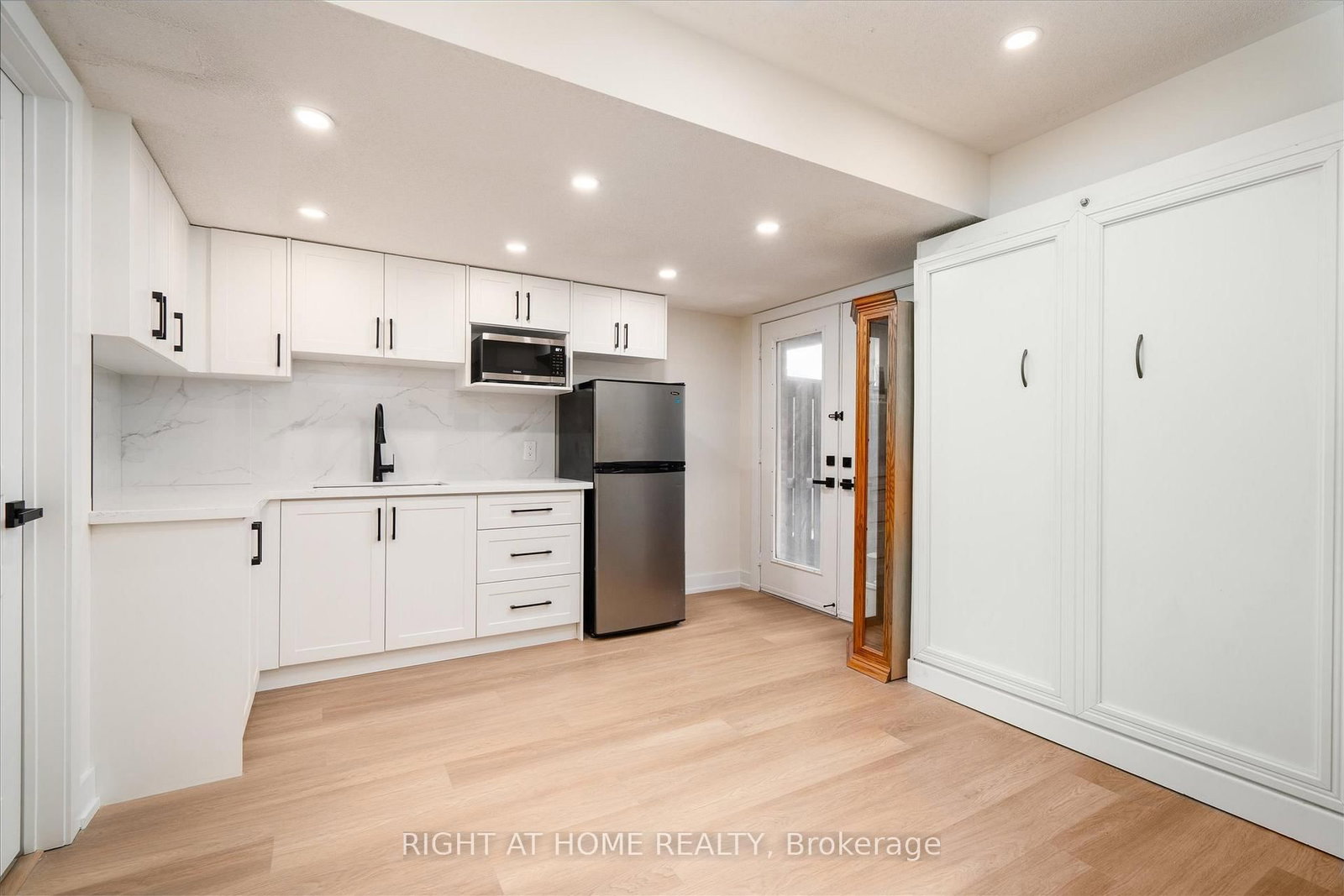 735 Sheppard Avenue W, Unit 36 - Photo 17