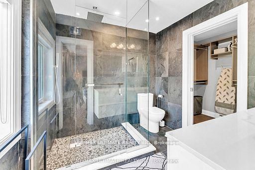 Detached House for sale at 10 Oakdene Crescent, Toronto, Ontario, M4J 4H9 - Danforth - MLS: E13006822