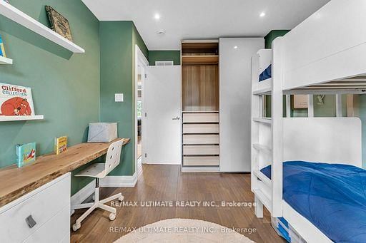 Detached House for sale at 10 Oakdene Crescent, Toronto, Ontario, M4J 4H9 - Danforth - MLS: E13006822