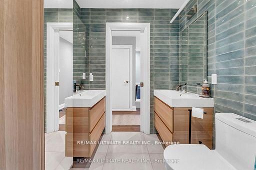 Detached House for sale at 10 Oakdene Crescent, Toronto, Ontario, M4J 4H9 - Danforth - MLS: E13006822