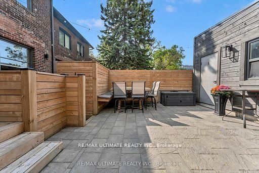 Detached House for sale at 10 Oakdene Crescent, Toronto, Ontario, M4J 4H9 - Danforth - MLS: E13006822