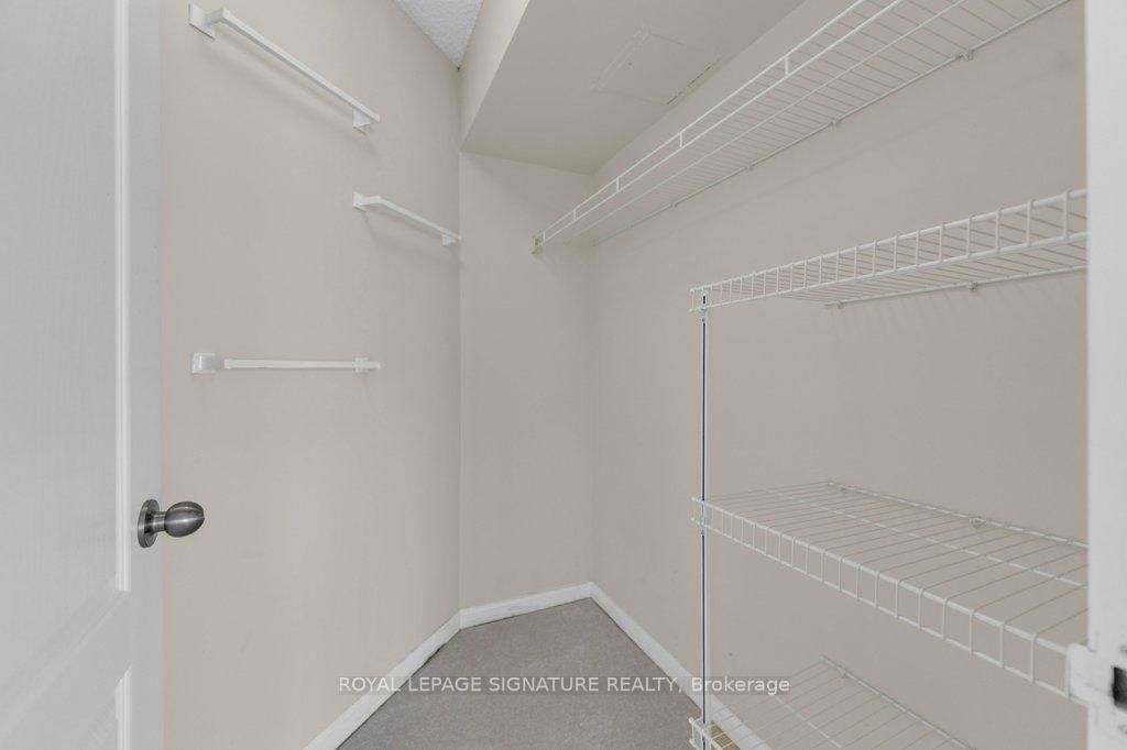 712 Rossland Road E, Unit 1106 - Photo 28