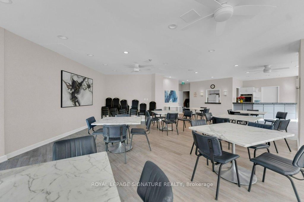 712 Rossland Road E, Unit 1106 - Photo 32