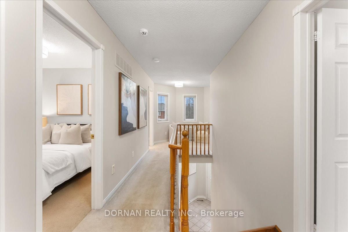 Detached House for sale at 3 Bancroft Crescent, Whitby, Ontario, L1R 2E6 - Williamsburg - MLS: E13007044