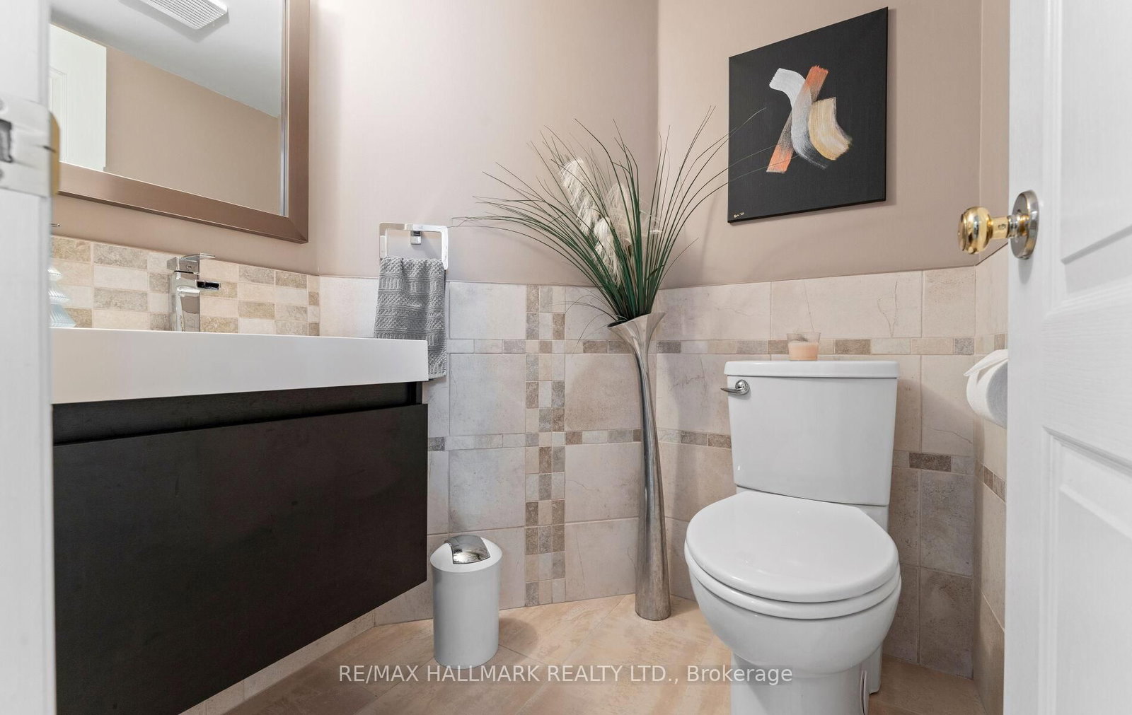 Detached House for sale at 2004 Blairwood Court, Pickering, Ontario, L1X 2S3 - Liverpool - MLS: E13007108