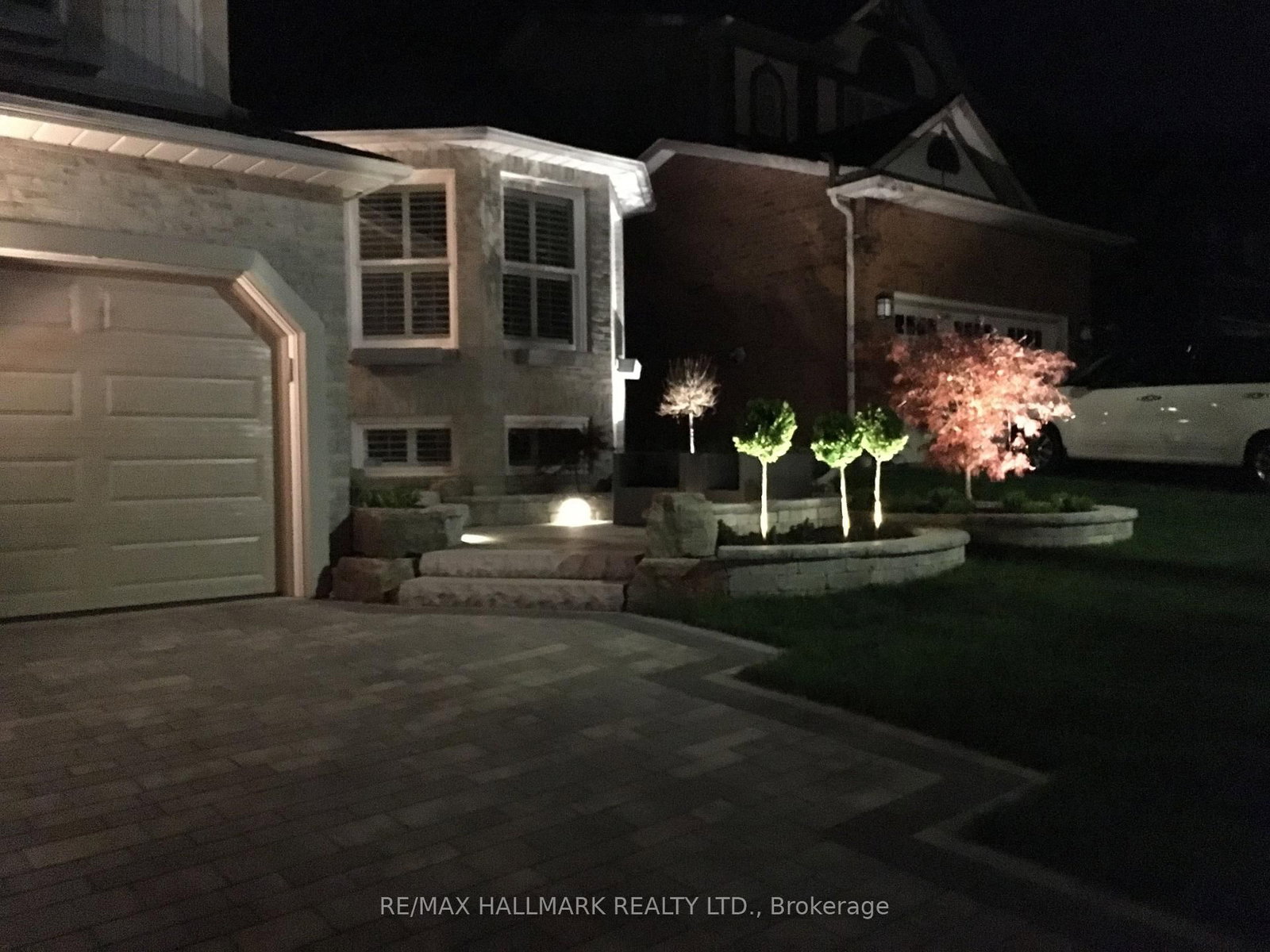 Detached House for sale at 2004 Blairwood Court, Pickering, Ontario, L1X 2S3 - Liverpool - MLS: E13007108