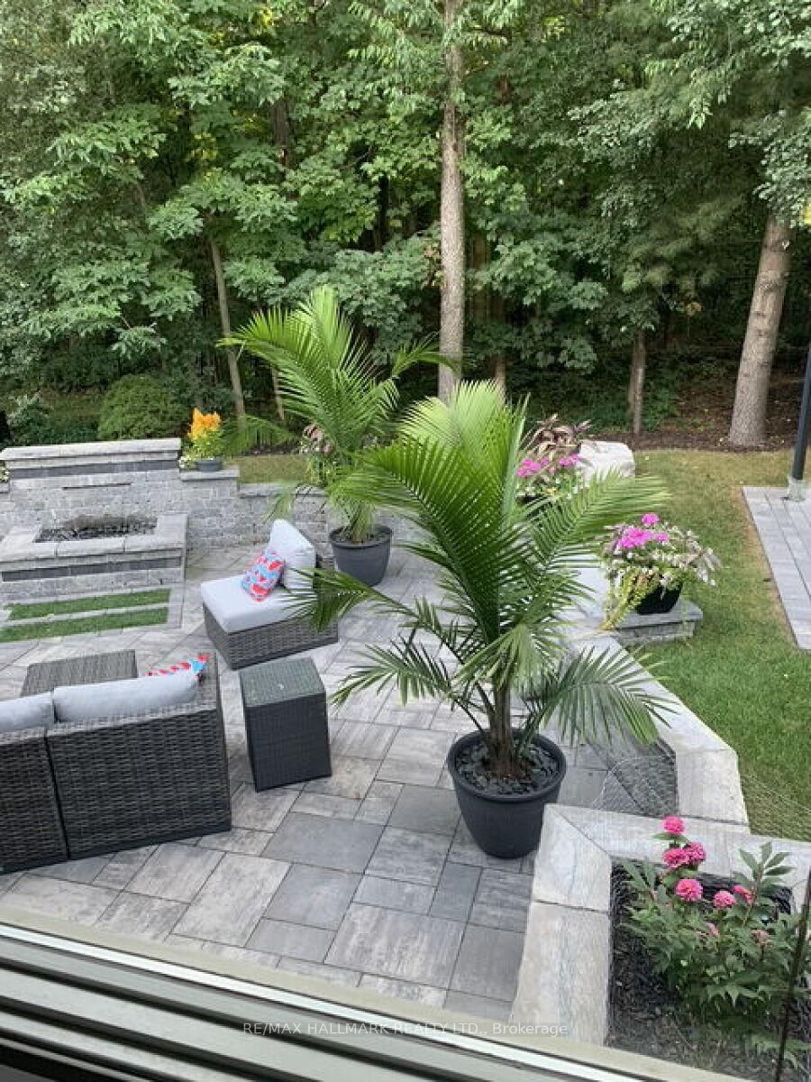 Detached House for sale at 2004 Blairwood Court, Pickering, Ontario, L1X 2S3 - Liverpool - MLS: E13007108