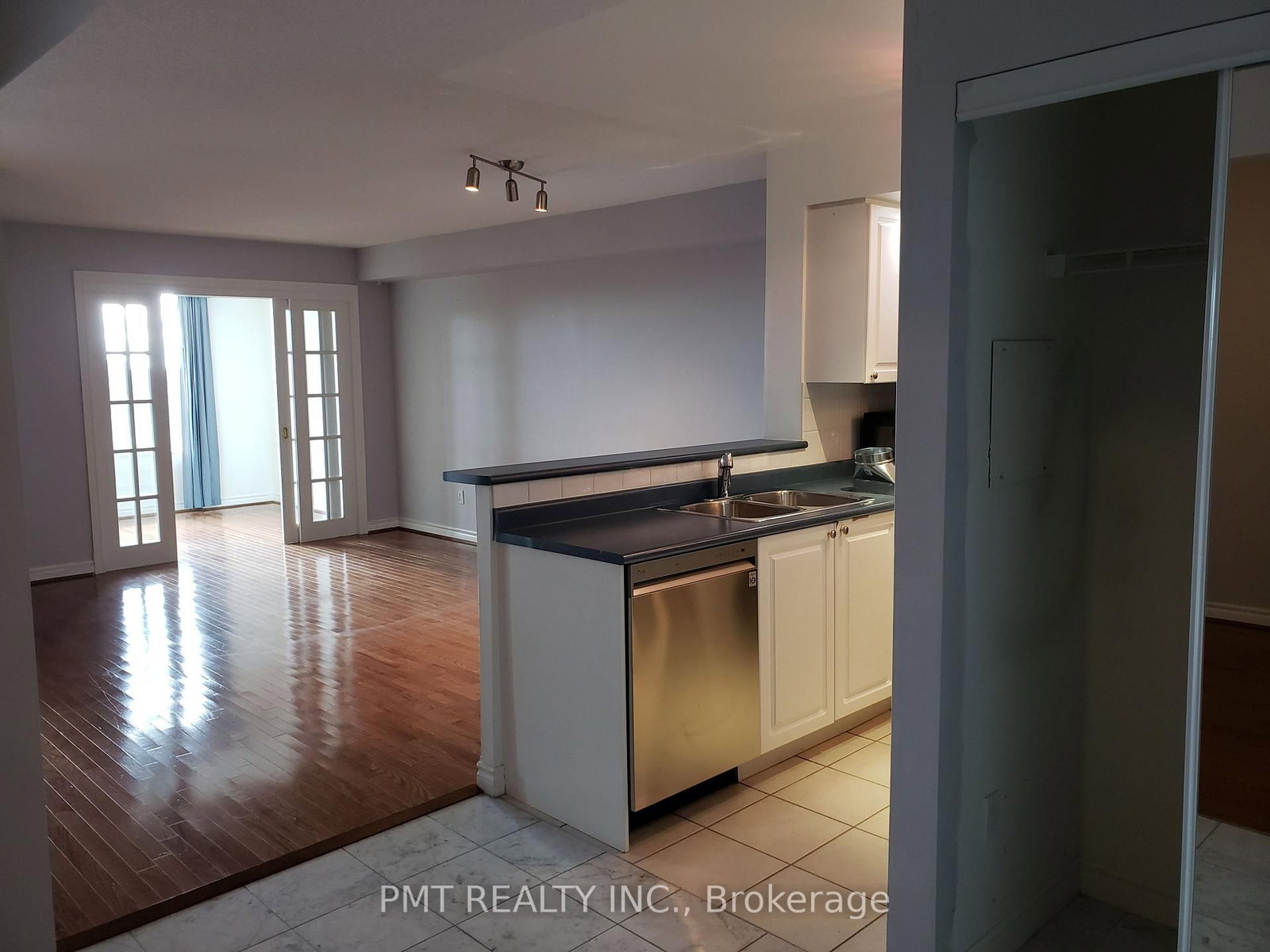 123 Omni Drive, Unit 1066 - Photo 2