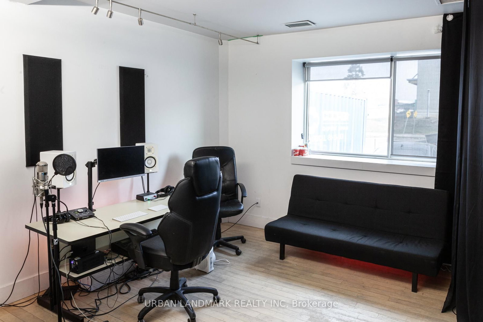 4 Carlaw Avenue, Unit 7 - Photo 13