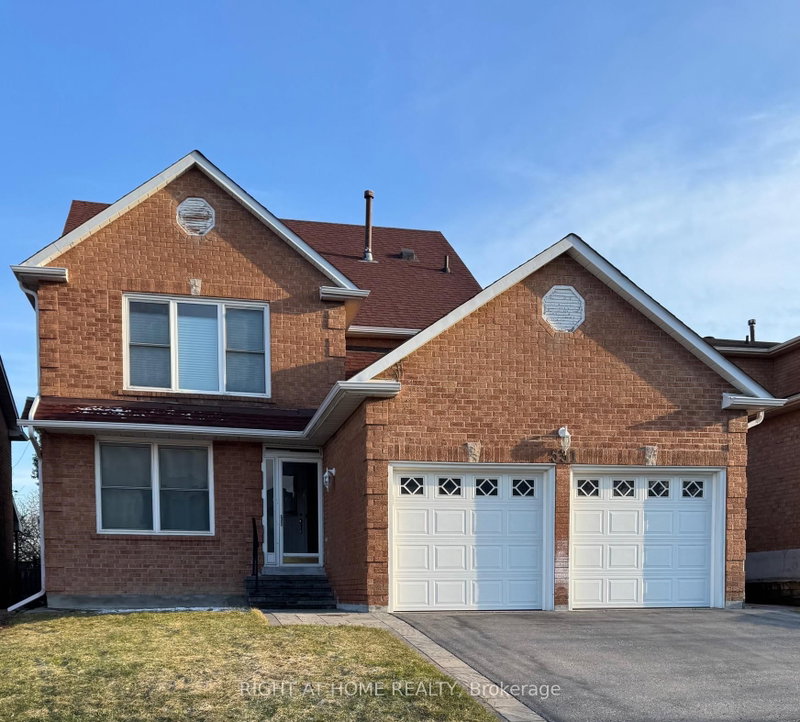 531 Steeple Hill, Pickering