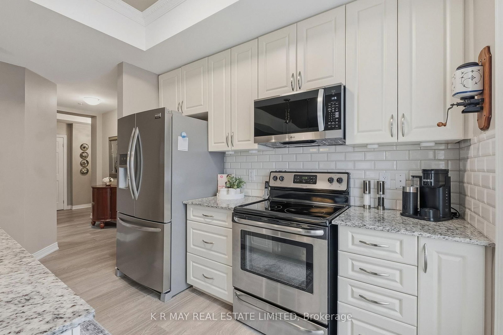 660 Gordon Street, Unit 106 - Photo 7