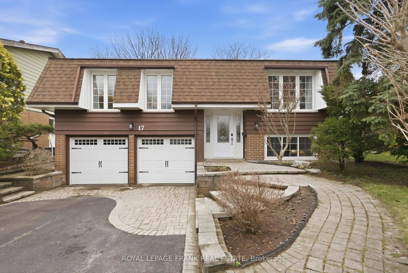 17 Nordic Crt, Whitby, L1N 5N2 | Image 2