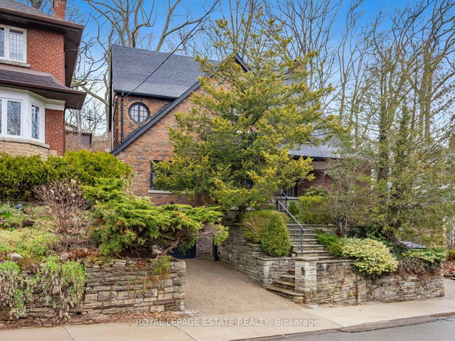 263 Glen Manor Drive E