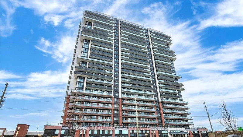 home for lease on 217-2550 Simcoe Street N