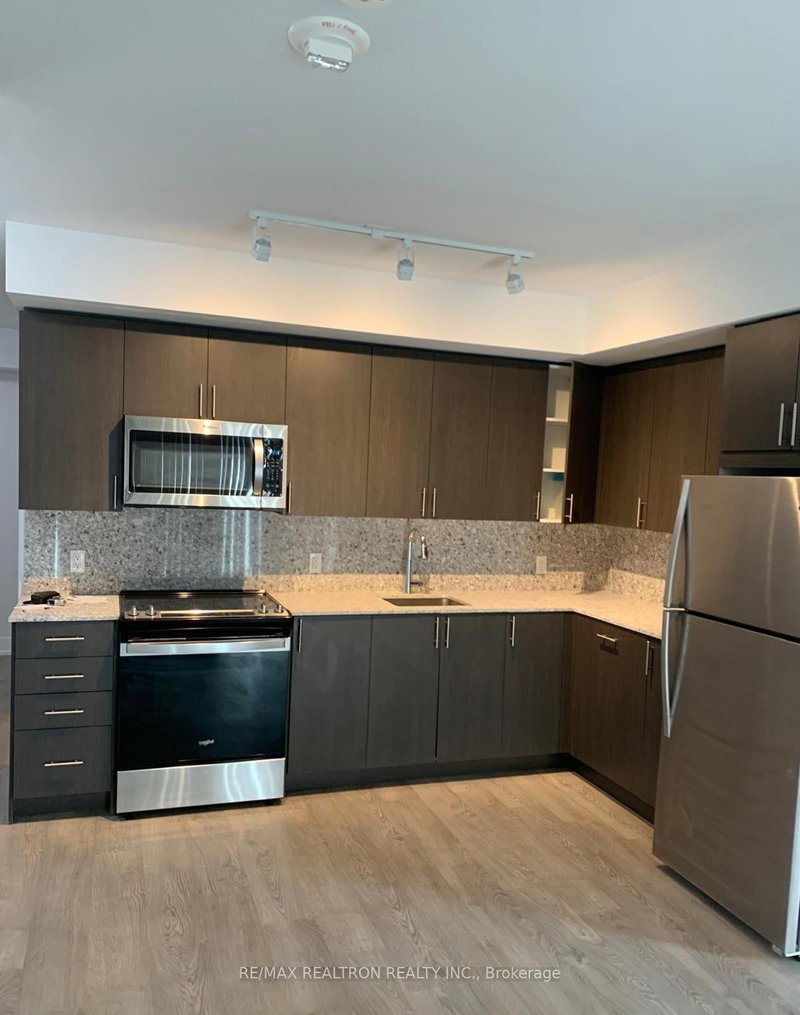 217 - 2550 Simcoe St N, Oshawa, L1L 0R5 | Image 3