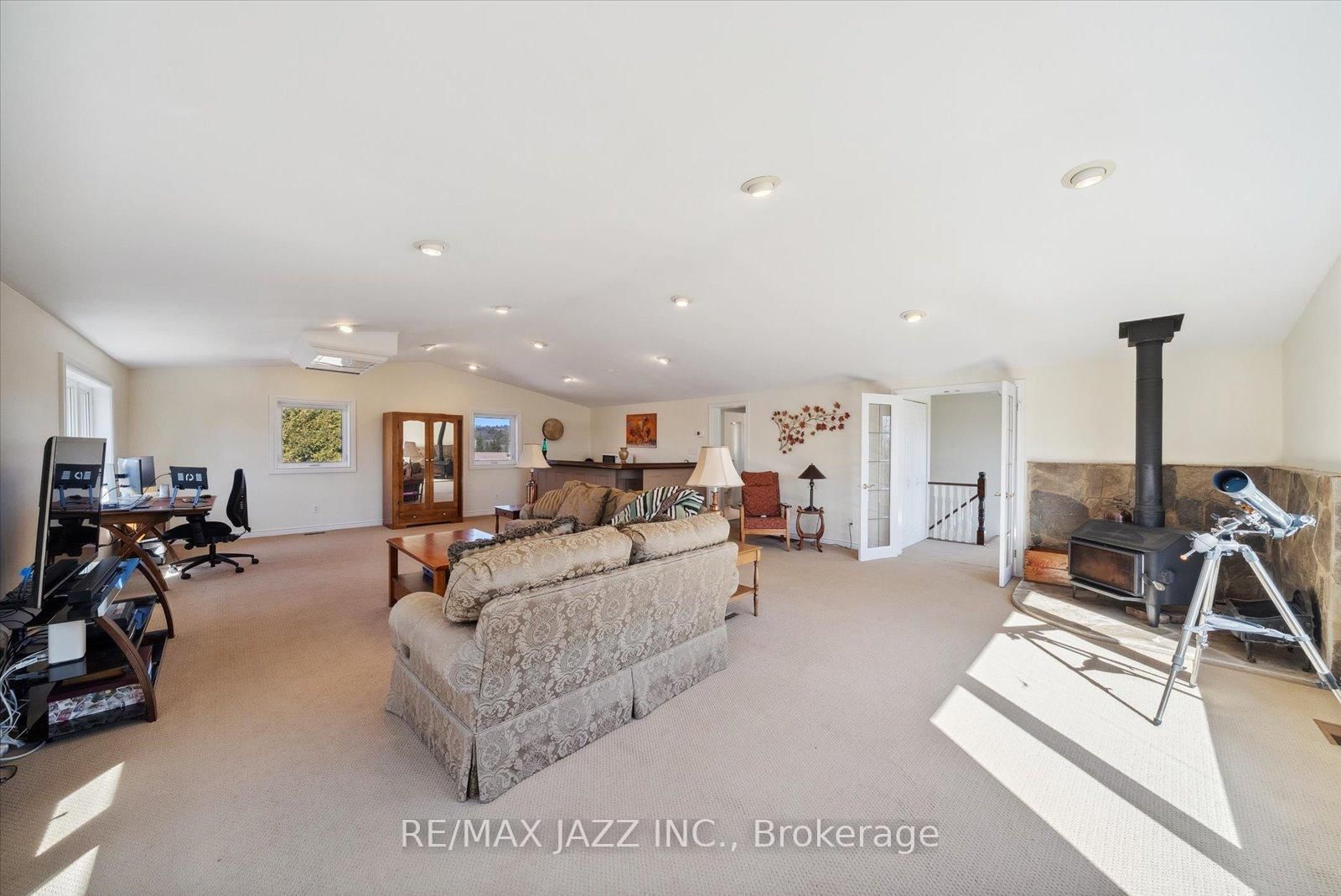 8733 Leskard Road - Photo 22