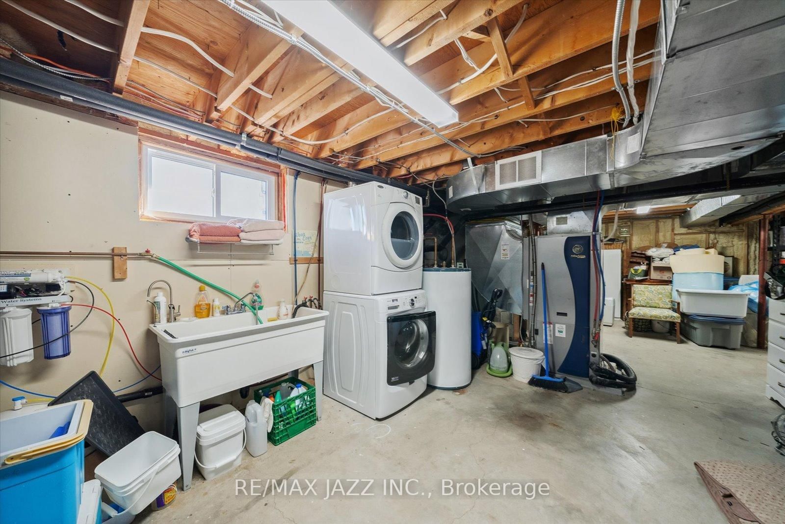 8733 Leskard Road - Photo 24