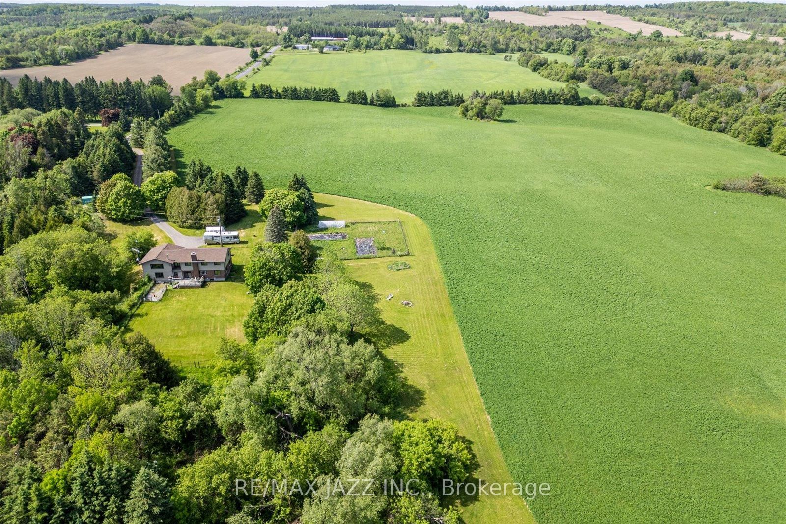 8733 Leskard Road - Photo 32