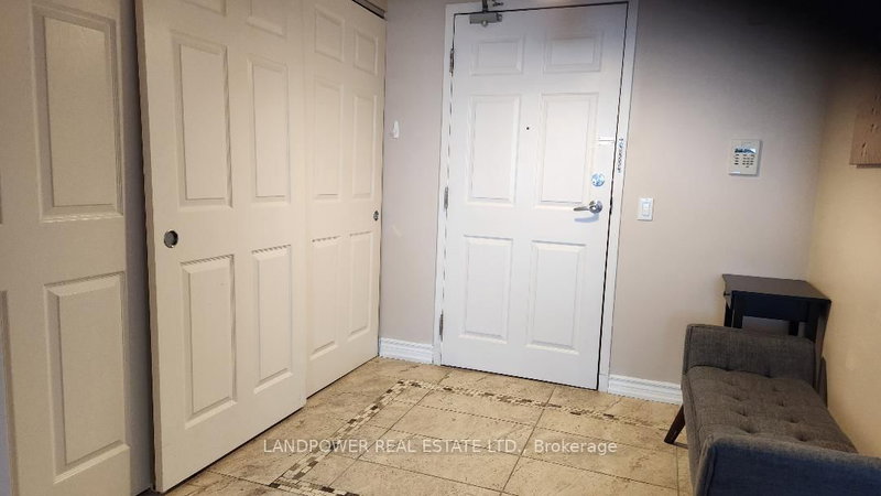 704 - 2800 Warden Ave, Toronto, M1W 3Z6 | Image 3