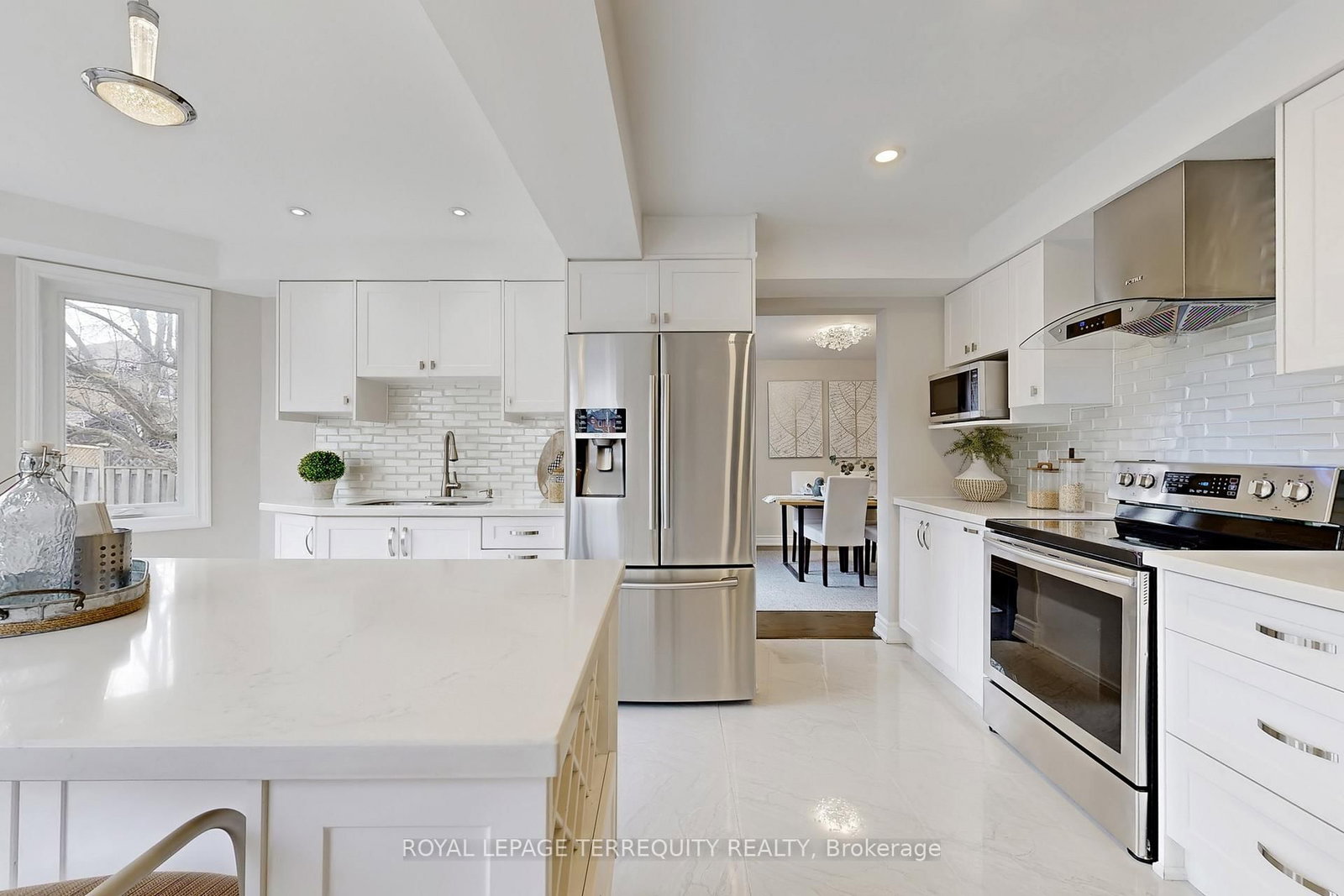 Detached House for sale at 35 William Stephenson Drive, Whitby, Ontario, L1N 8J5 - Blue Grass Meadows - MLS: E13008618