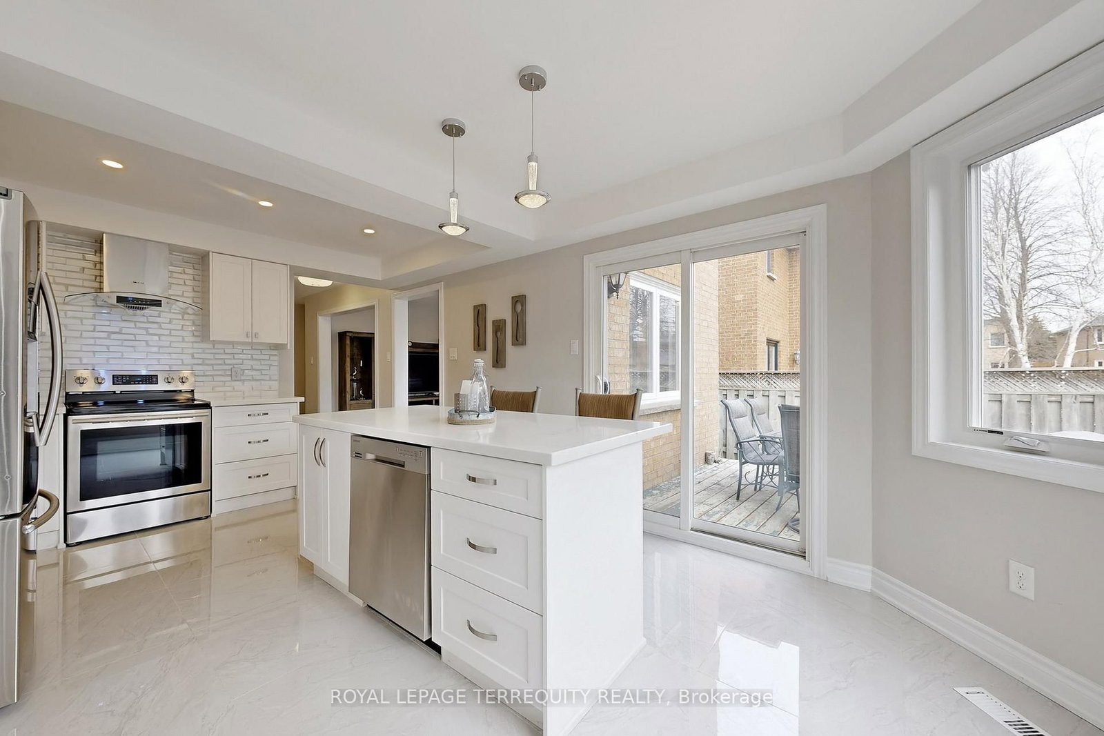 Detached House for sale at 35 William Stephenson Drive, Whitby, Ontario, L1N 8J5 - Blue Grass Meadows - MLS: E13008618