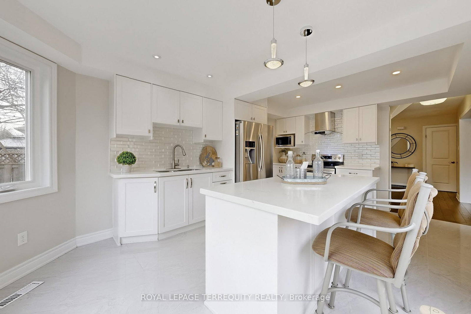 Detached House for sale at 35 William Stephenson Drive, Whitby, Ontario, L1N 8J5 - Blue Grass Meadows - MLS: E13008618