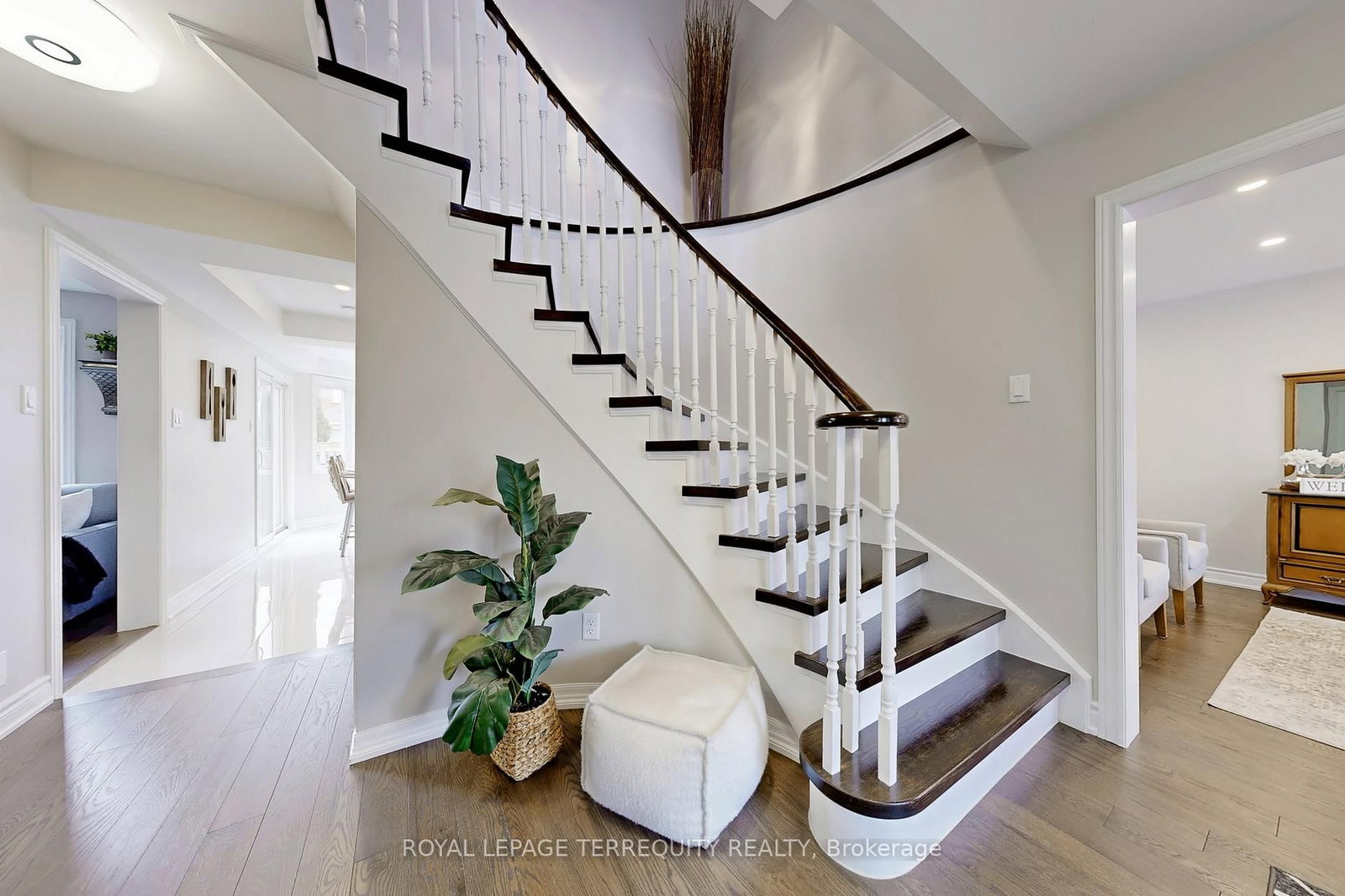 Detached House for sale at 35 William Stephenson Drive, Whitby, Ontario, L1N 8J5 - Blue Grass Meadows - MLS: E13008618