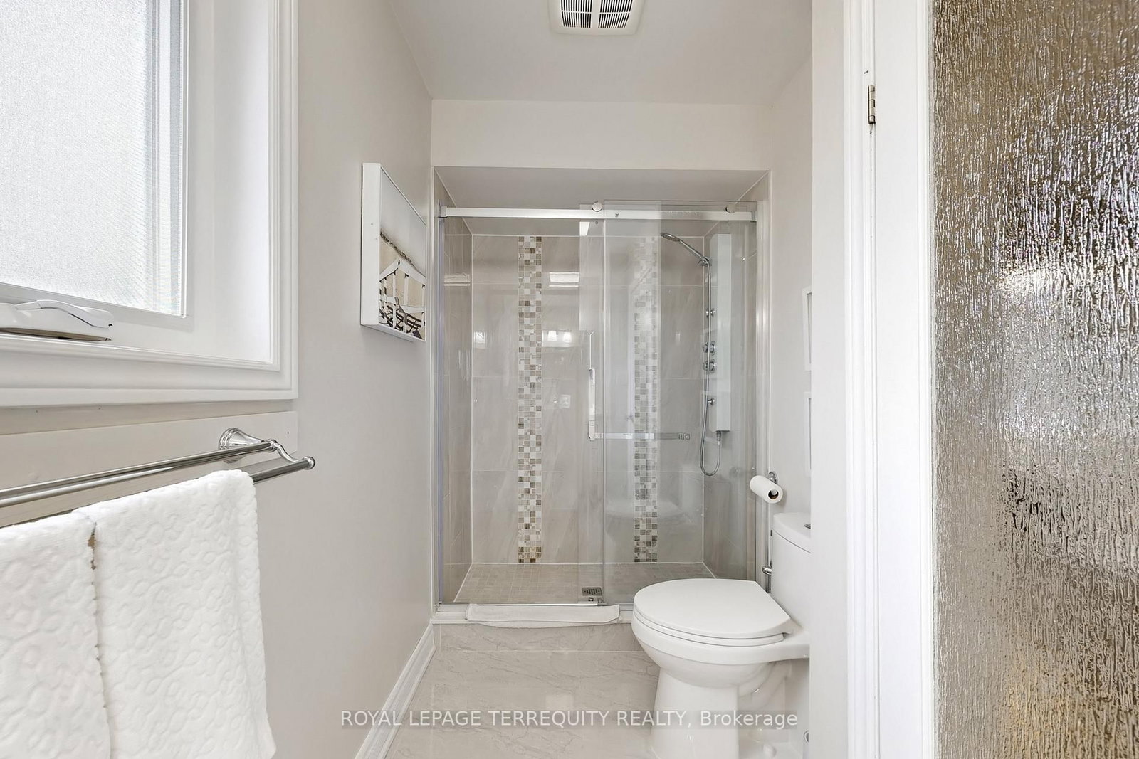 Detached House for sale at 35 William Stephenson Drive, Whitby, Ontario, L1N 8J5 - Blue Grass Meadows - MLS: E13008618