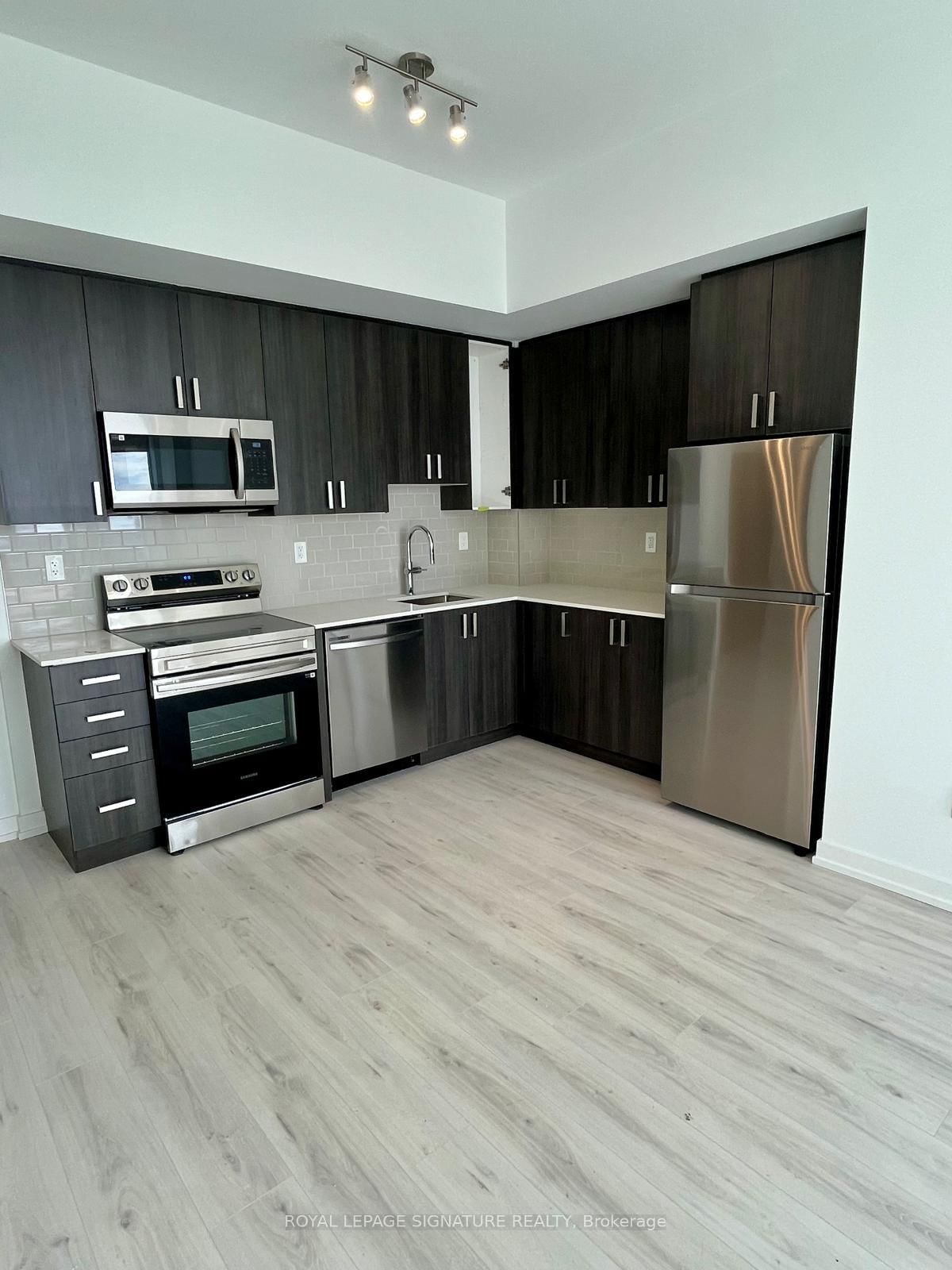 1435 Celebration Drive, Unit 3102 - Photo 4