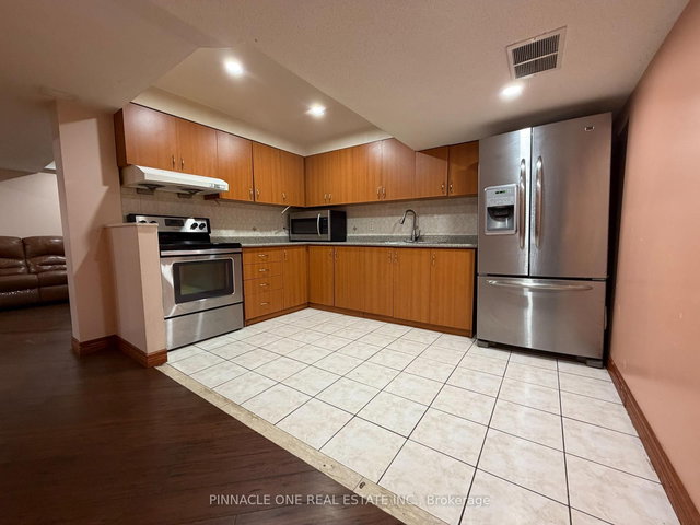 564 Military Trail