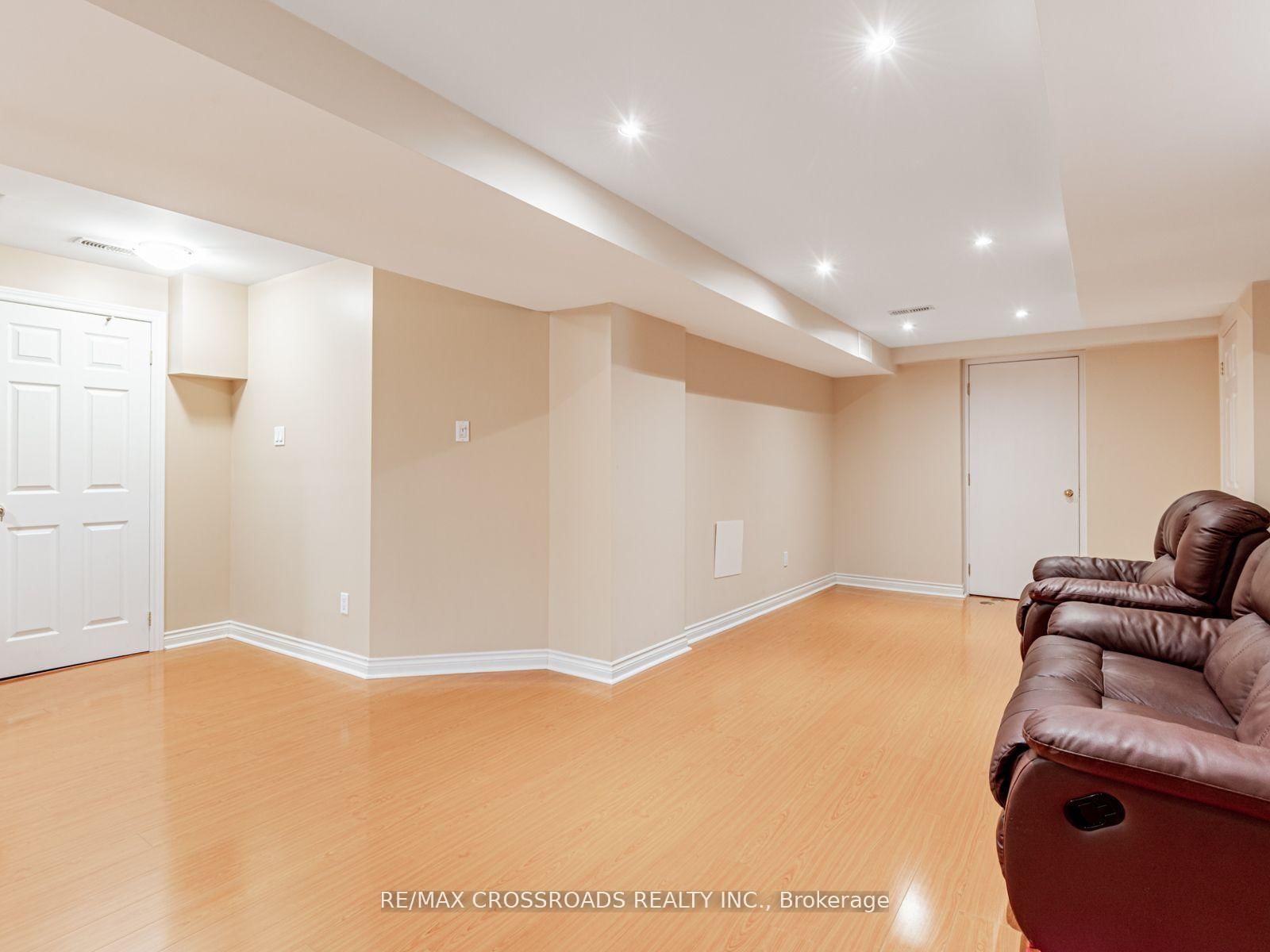 1373 Wallig Avenue - Photo 10