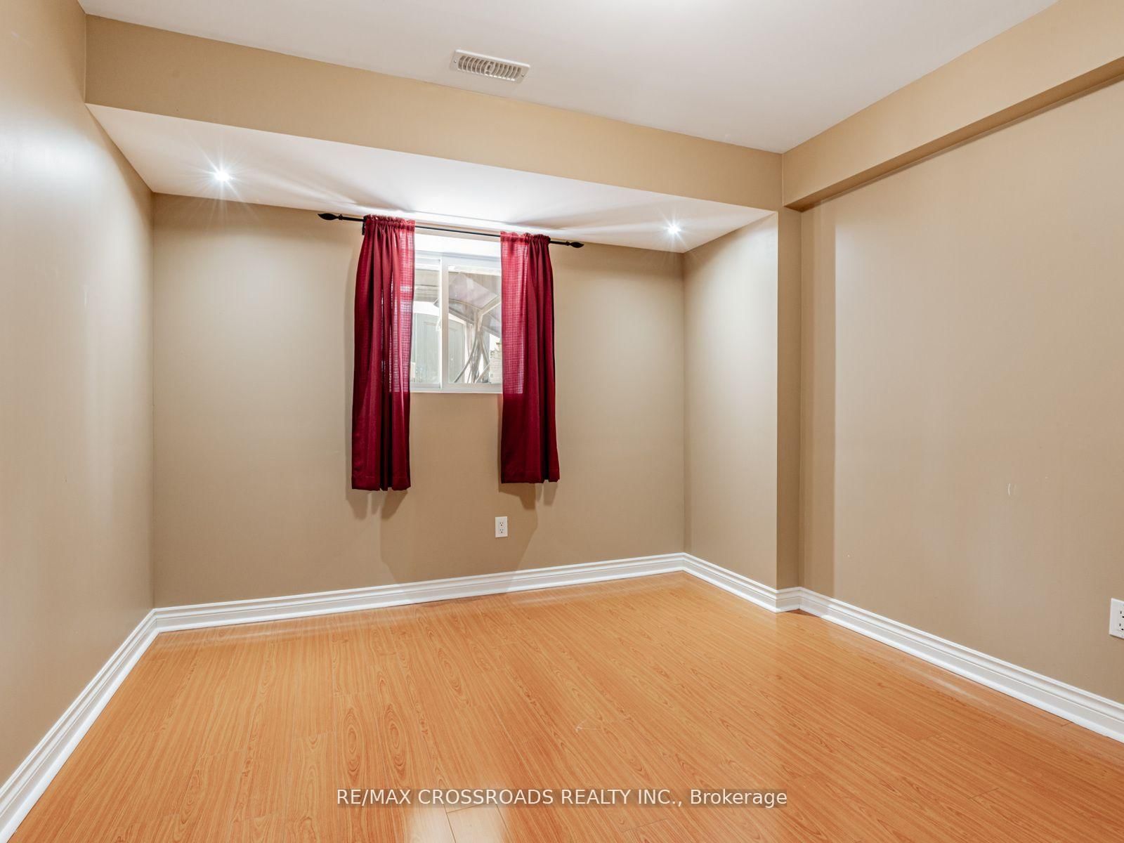 1373 Wallig Avenue - Photo 17