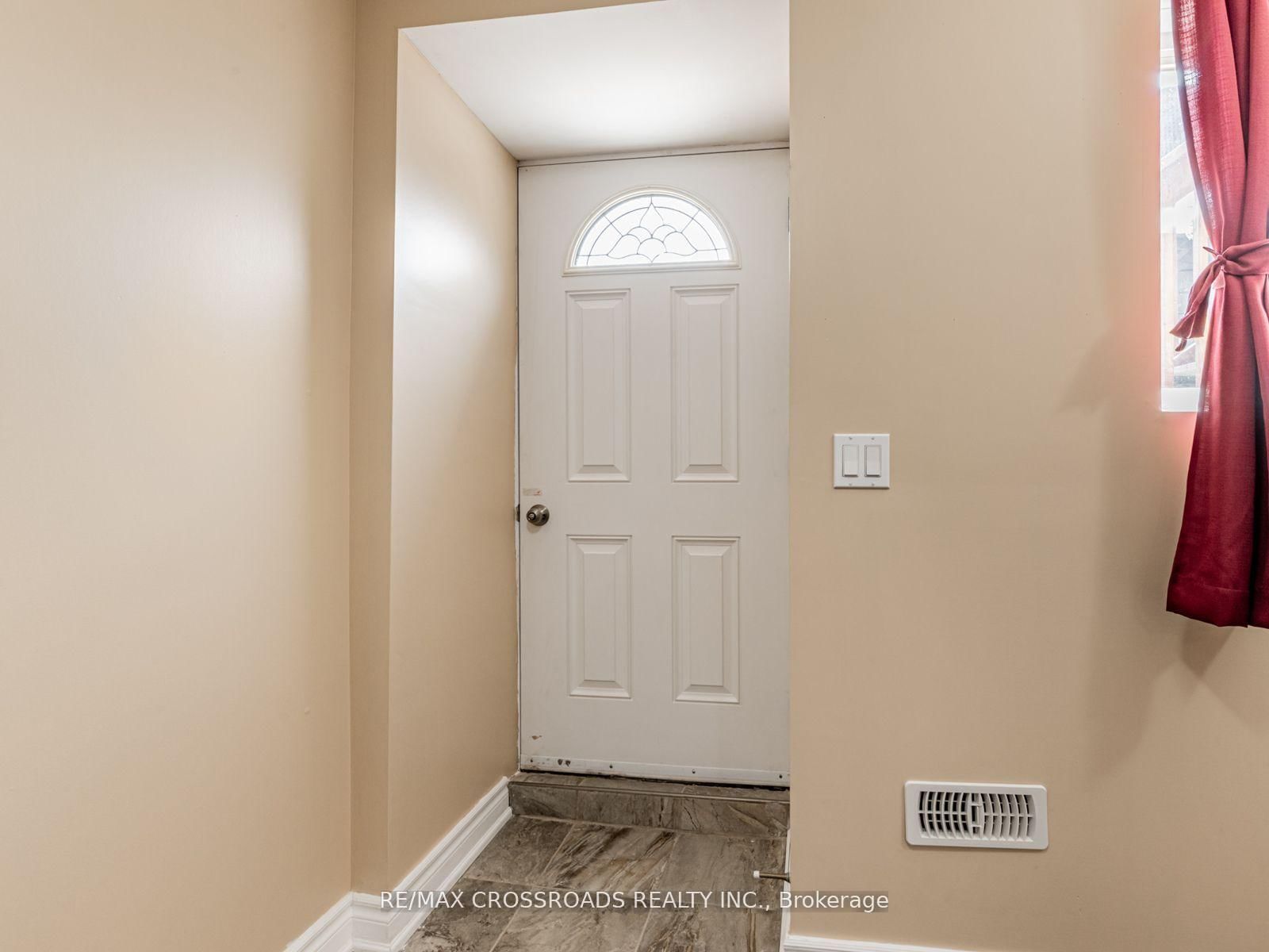 1373 Wallig Avenue - Photo 20