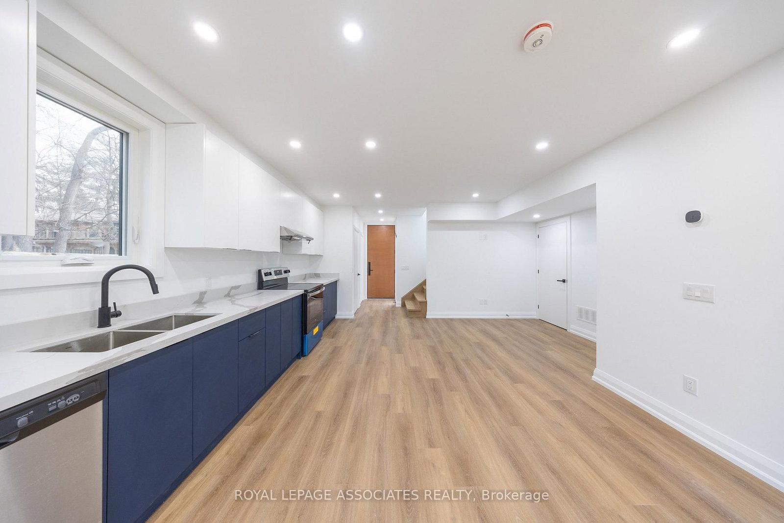 28 Bobmar Road - Photo 10