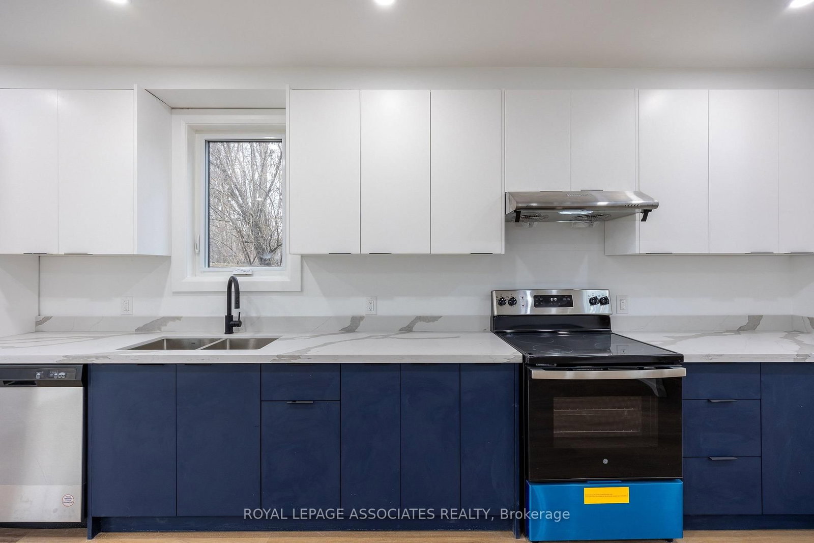 28 Bobmar Road - Photo 13