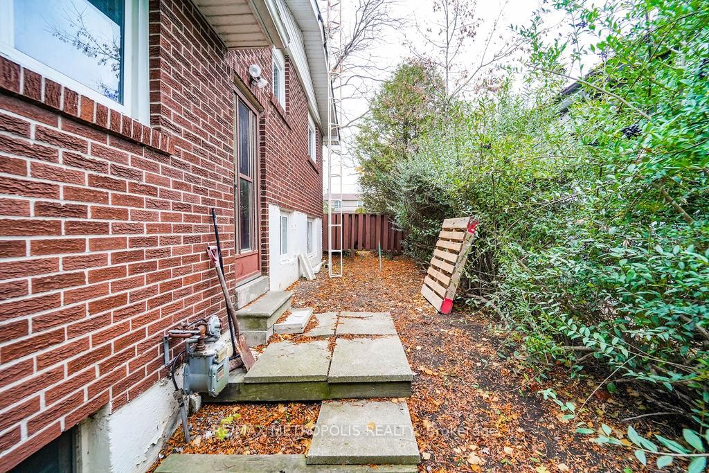 761 West Shore Boulevard - Photo 17