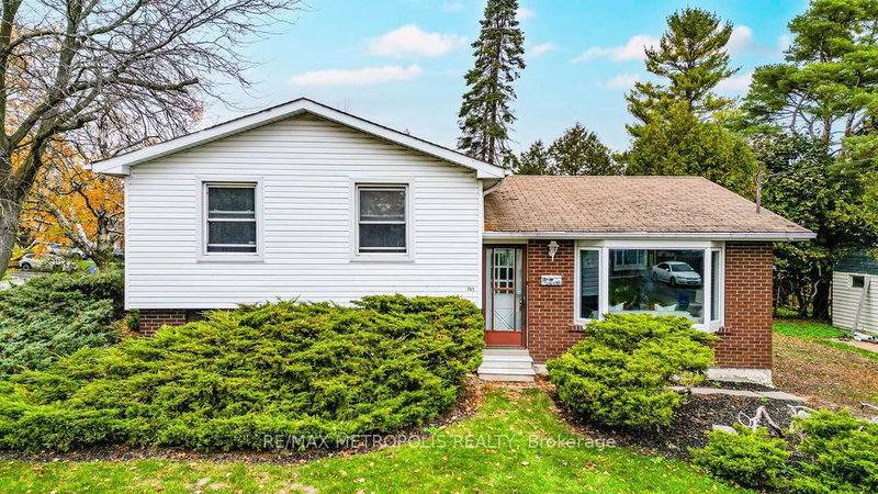 761 West Shore Blvd, Pickering, L1W 2V5 | Image 2