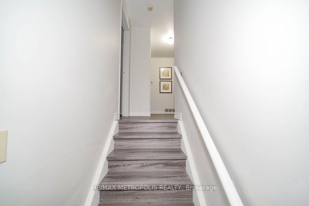 761 West Shore Boulevard - Photo 29