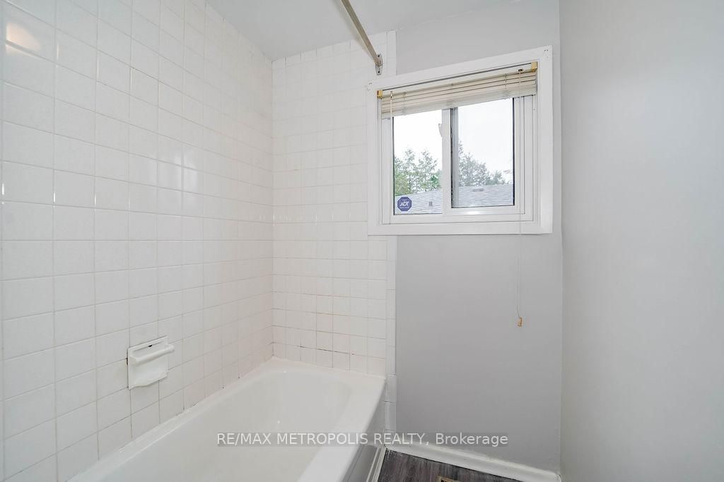 761 West Shore Boulevard - Photo 34