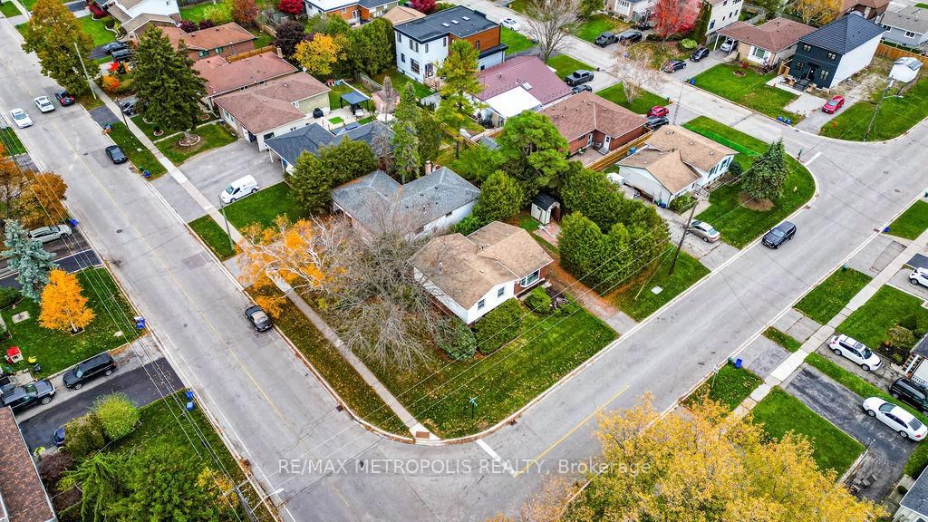 761 West Shore Boulevard - Photo 5