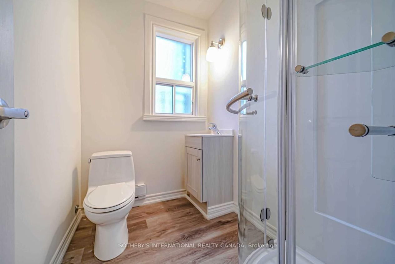 843 Danforth Avenue, Unit Upper - Photo 15