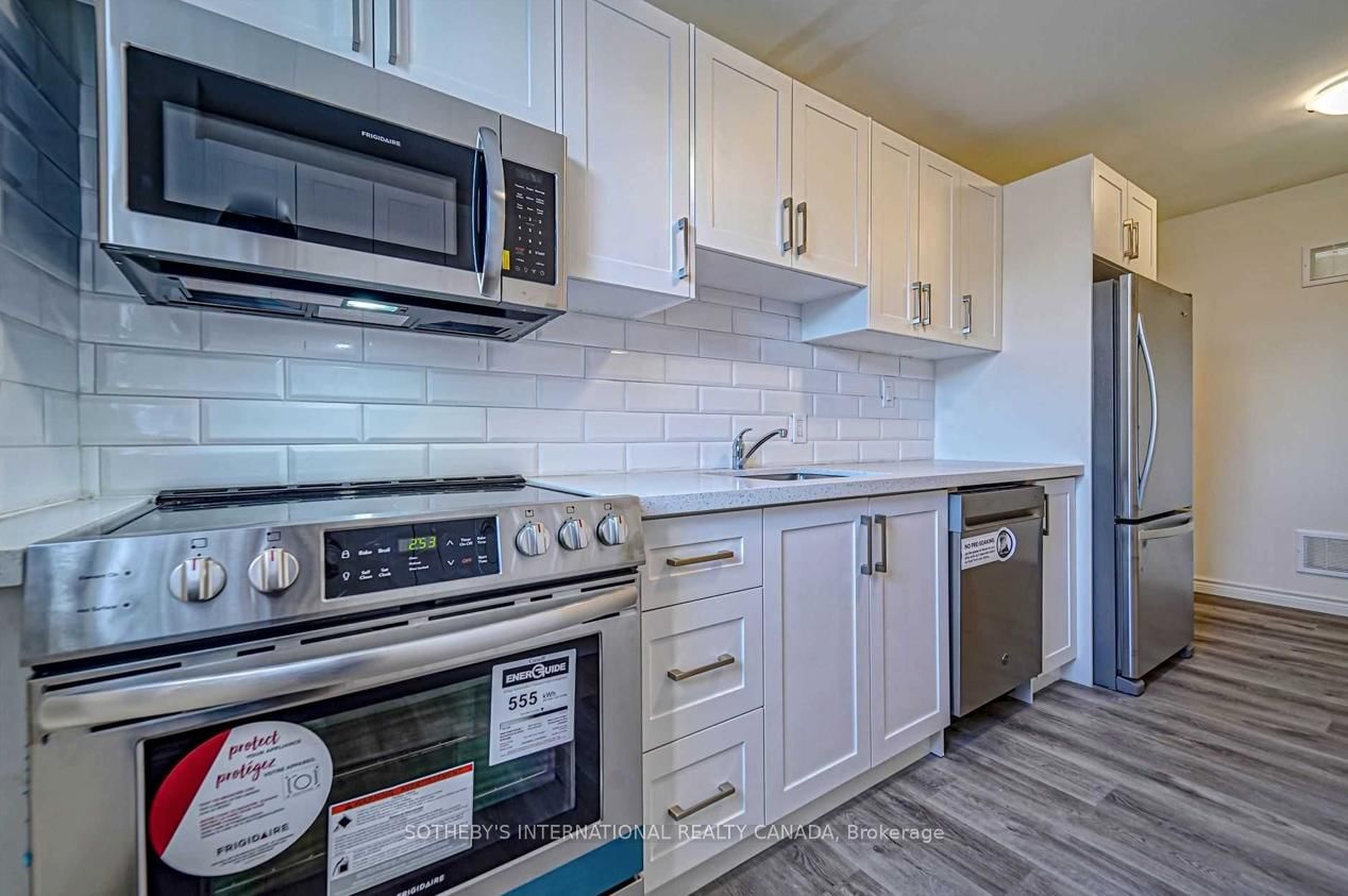 843 Danforth Avenue, Unit Upper - Photo 19