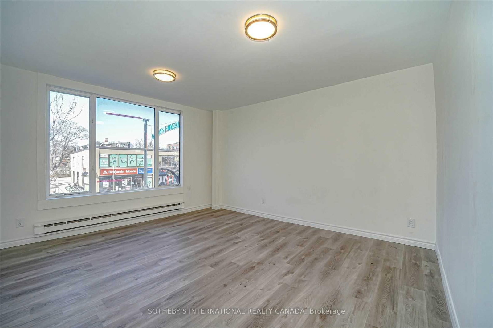 843 Danforth Avenue, Unit Upper - Photo 6