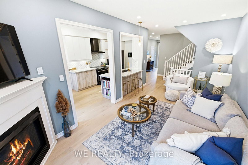 1911 Calvington Dr, Pickering, L1V 0B3 | Image 3