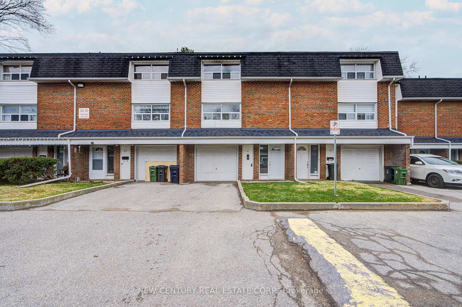 Property at 54 Trailridge