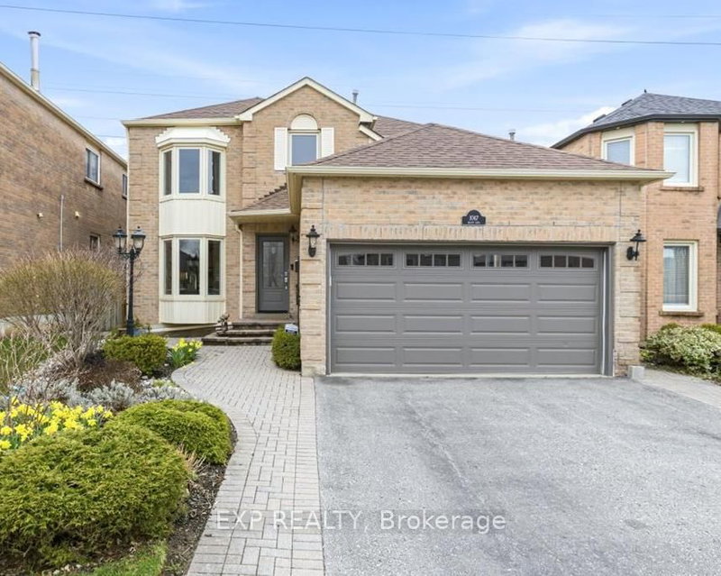 1067 Maury Cres, Pickering, L1X 1R4 | Image 2