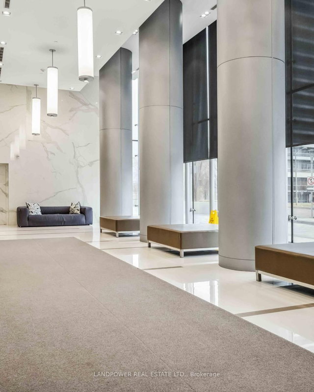 708 - 255 Village Green Square