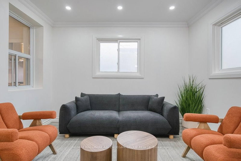 151 Broadview Ave, Toronto, M4M 2E9 | Image 3